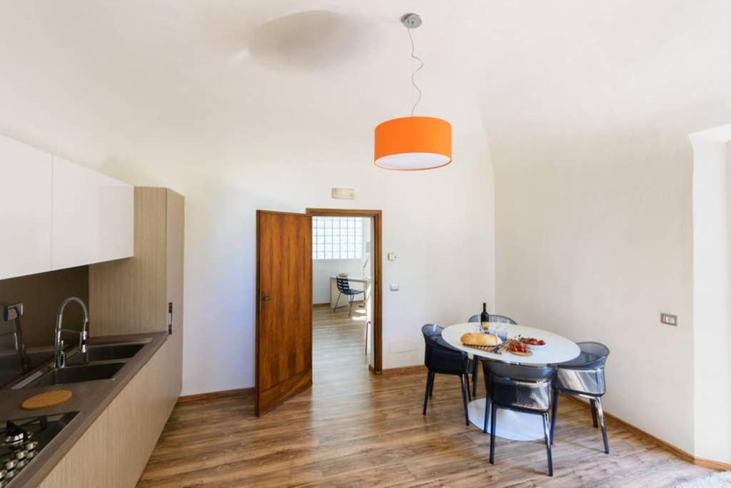 La Boutique Appartement Bettolle Buitenkant foto