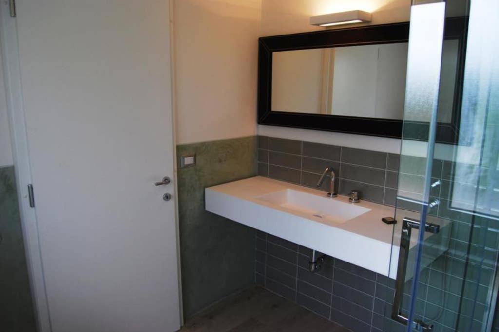 La Boutique Appartement Bettolle Buitenkant foto